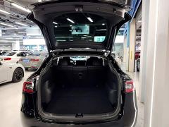 Tesla Model Y Rear-Wheel Drive - ფოტო 18