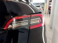 Tesla Model Y Rear-Wheel Drive - ფოტო 7