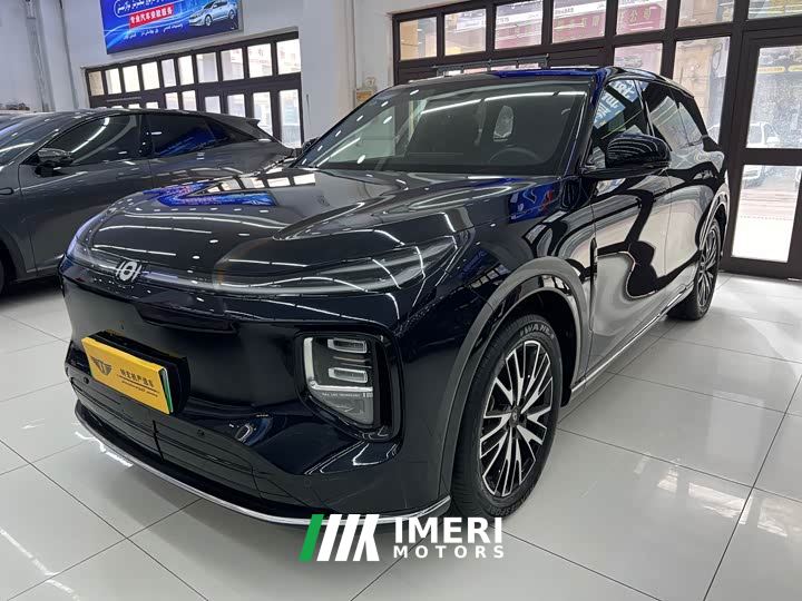 Changan Qiyuan Q07 215 Premier Edition - car from China