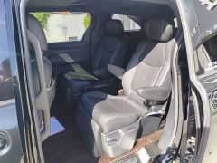 Toyota Sienna 2.5L Hybrid Premium Edition - фото 16