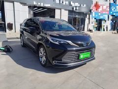 Toyota Sienna 2.5L Hybrid Premium Edition - фото 3