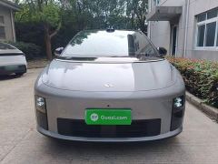Li Auto i6 Four-Wheel Drive Standard Edition - ფოტო 2