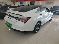 Hyundai Elantra 240TGDi DCT LUX Luxury Edition - фото 6