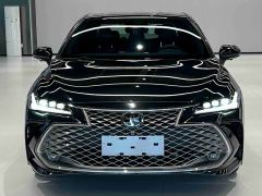 Toyota Camry Hybrid 2.5L XLE Premium - photo 2
