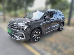 Volkswagen Touareg 300TSI Two-Wheel Drive Full Moon Edition - фото 1