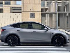 Tesla Model Y Rear-Wheel Drive - ფოტო 6