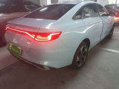 Geely Emgrand L HiP 1.5TD-DHT Pro 100KM Super Smart - photo 6