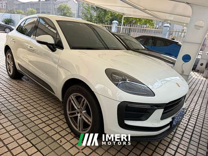 Porsche Macan 2.0T - автомобиль из Китая