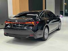 Toyota Camry Hybrid 2.0L Premium - фото 7