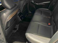 Toyota Camry Hybrid 2.0L Premium - фото 9