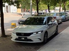 Honda Envix 240TURBO CVT Leading Edition - фото 1