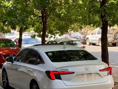 Honda Envix 240TURBO CVT Leading Edition - фото 3