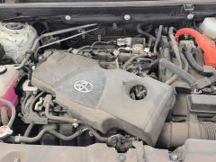 Toyota RAV4 2.5L E-CVTAWDPlus Edition - фото 10
