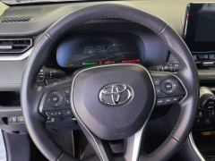 Toyota RAV4 2.5L E-CVTAWDPlus Edition - фото 15