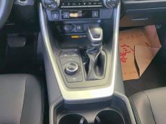 Toyota RAV4 2.5L E-CVTAWDPlus Edition - фото 16