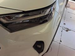 Toyota RAV4 2.5L E-CVTAWDPlus Edition - фото 5