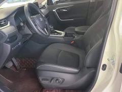 Toyota RAV4 2.5L E-CVTAWDPlus Edition - фото 9