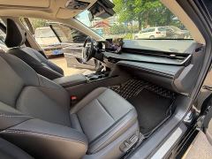 Toyota Camry Hybrid 2.0L HGVP Luxury - фото 9