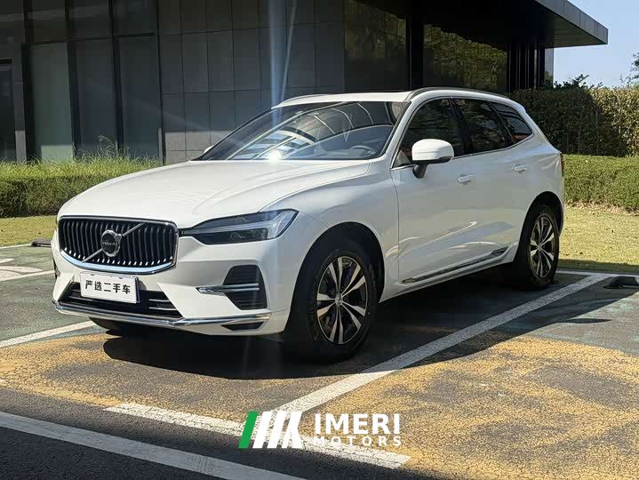 Volvo XC60 B5 AWD Smart Luxury Edition - ავტომობილი ჩინეთიდან