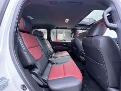 Toyota Land Cruiser (Imported) 2022 3.3T Diesel Middle East Version - фото 9