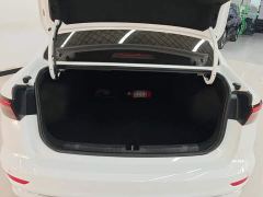 Geely Emgrand 4th Generation 1.5L Manual Luxury - фото 4