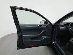 Volkswagen Magotan 330TSI DSG Advance - фото 8