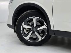 Nissan Qashqai 1.3T CVT Luxury Edition - фото 14
