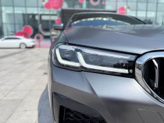 BMW 5 Series Facelift 530Li Luxury M Sport Package - photo 8