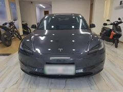Tesla Model 3 Rear-Wheel Drive - ფოტო 2