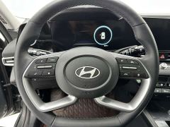Hyundai Elantra 1.5L CVT TOP Premier Edition - фото 14