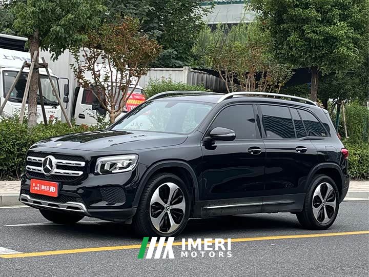 Mercedes-Benz GLB 220 Fashion Edition - автомобиль из Китая