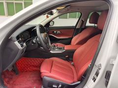 BMW 3 Series Facelift 325i M Sport Package - фото 3