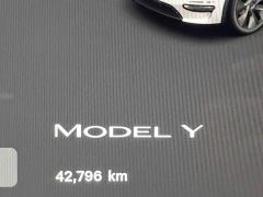 Tesla Model Y Rear-Wheel Drive - ფოტო 13