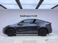Tesla Model Y Rear-Wheel Drive - ფოტო 2