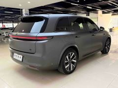 Li Auto L8 Pro - ფოტო 11