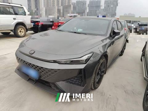 2025 Changan UNI-V 1.5T Premium - автомобиль из Китая