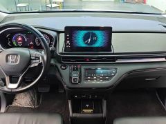 Honda Odyssey 2.0L e:HEV Luxury - фото 4