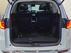 Honda Odyssey 2.0L e:HEV Luxury - фото 14