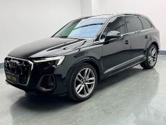 Audi Q7 55 TFSI quattro S line Sport - фото 1