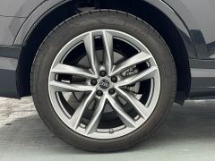 Audi Q7 55 TFSI quattro S line Sport - фото 11