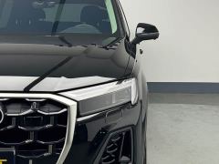 Audi Q7 55 TFSI quattro S line Sport - фото 4