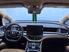 Denza D9 DM-i Smart Drive 1020 AWD Premium - ფოტო 18