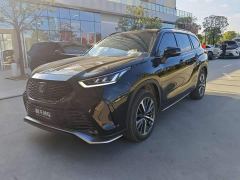 Toyota Crown Venza 2.5L HEV AWD Luxury - ფოტო 1