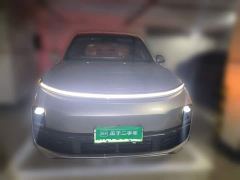 Li Auto Ideal L8 Air - фото 2