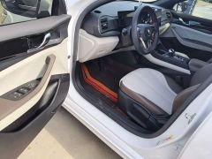 BYD Qin PLUS Glory Edition DM-i 55KM Leading - ფოტო 15