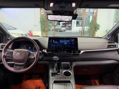 Toyota Sienna 2.5L Hybrid Platinum Edition - ფოტო 5