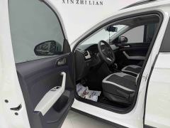 Volkswagen Touareg Sharp 300TSI Keen Edition - photo 7