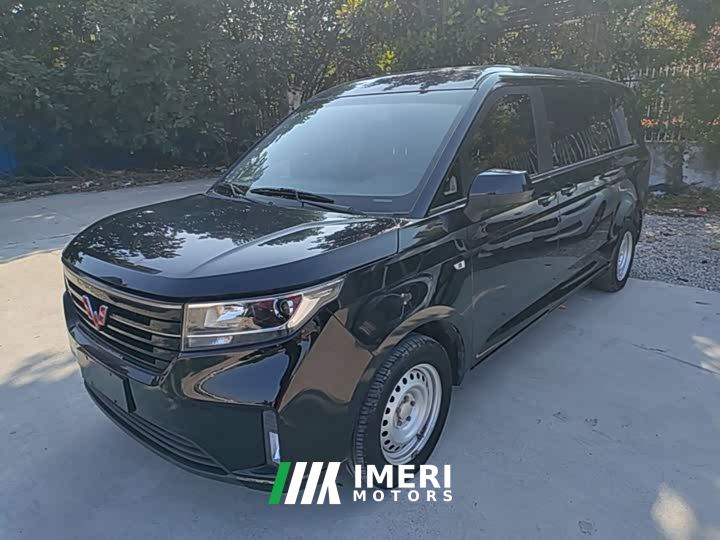 Wuling Zhengcheng 1.5T Manual Luxury - car from China