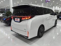 Toyota Vellfire Crown Hybrid 2.5L Premium Edition - ფოტო 4
