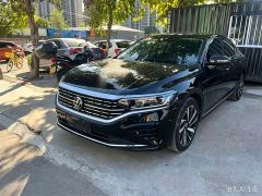 Volkswagen Passat 380TSI Luxury - photo 1